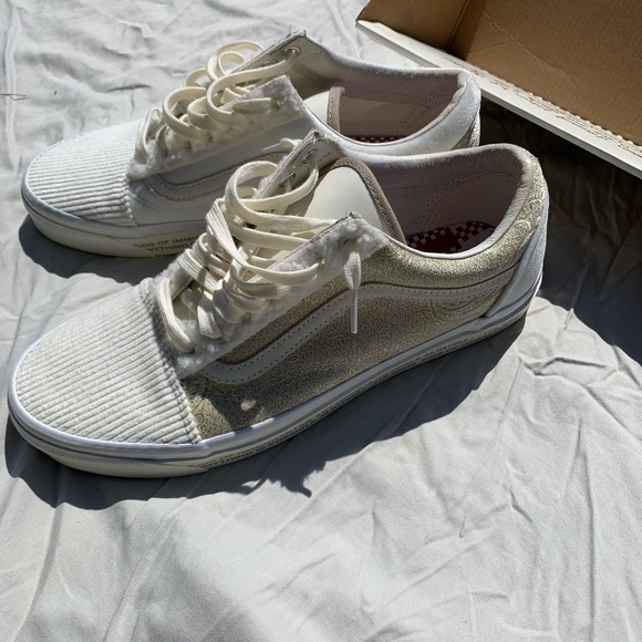 Vans x Kids of Immigrants Collab Old Skool White - Picture 12 of 15